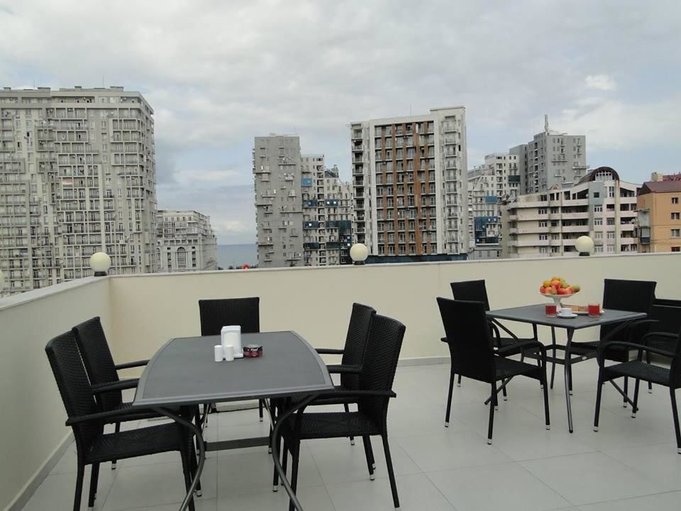 Отель Hotel Garanti Батуми-21