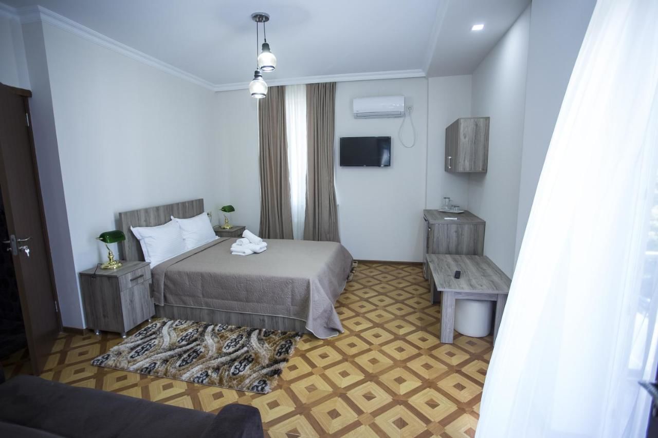 Отель Hotel Garanti Батуми-24